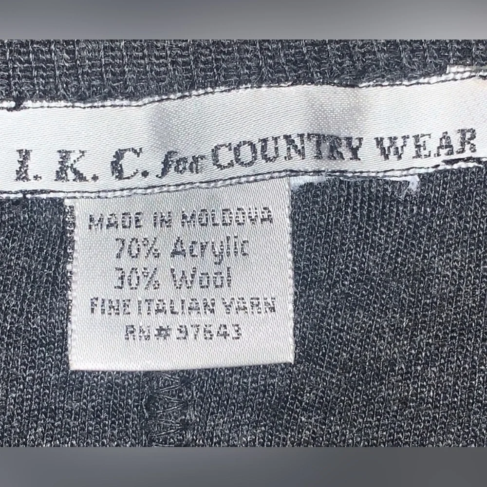I.K.C. For Country Wear Dress​​​ - Picture 2 of 3
